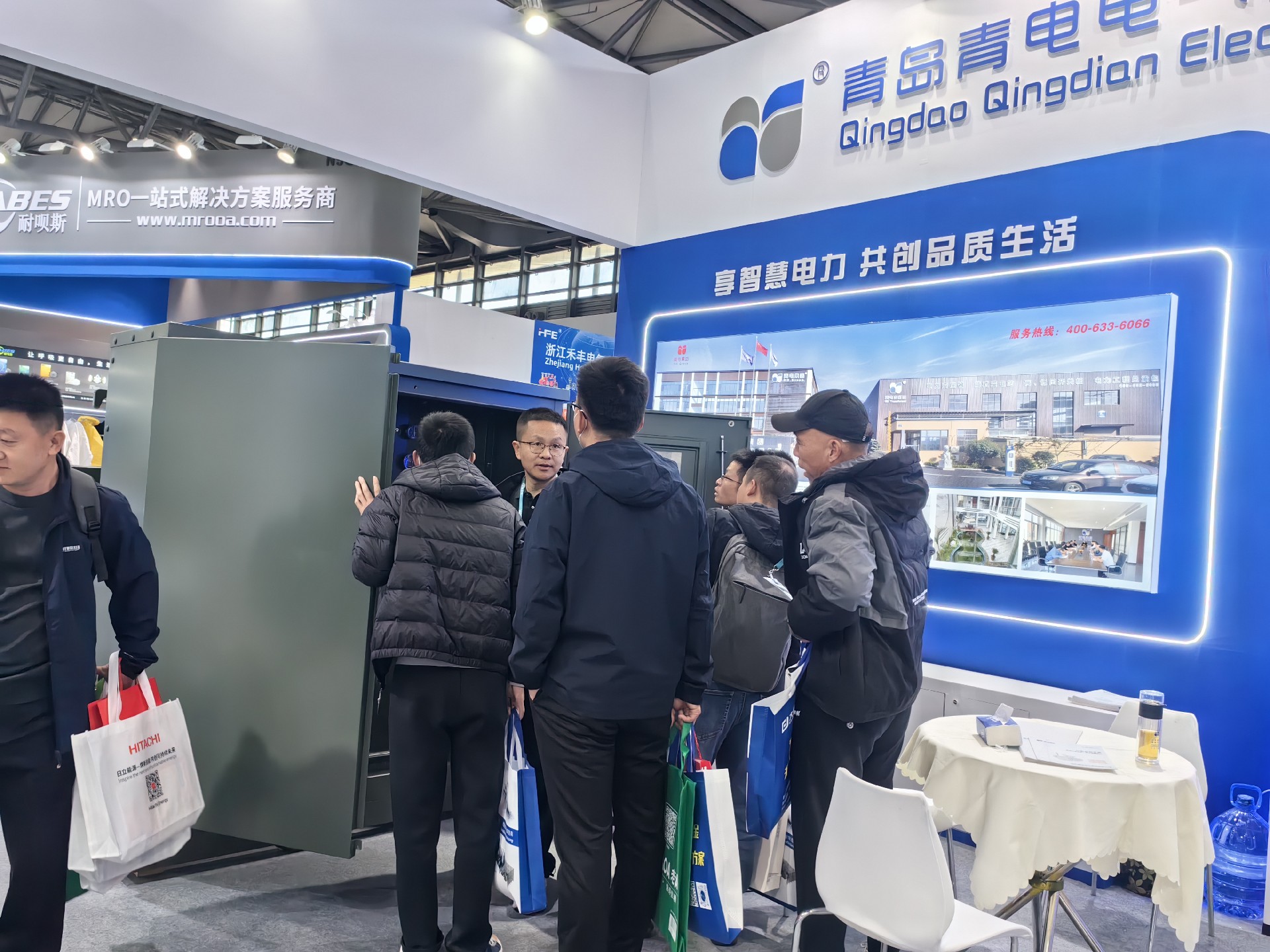 新勢力崛起 全球吸睛 —— 青島青電電氣集團攜重點產(chǎn)品引爆 2025 上海電力展